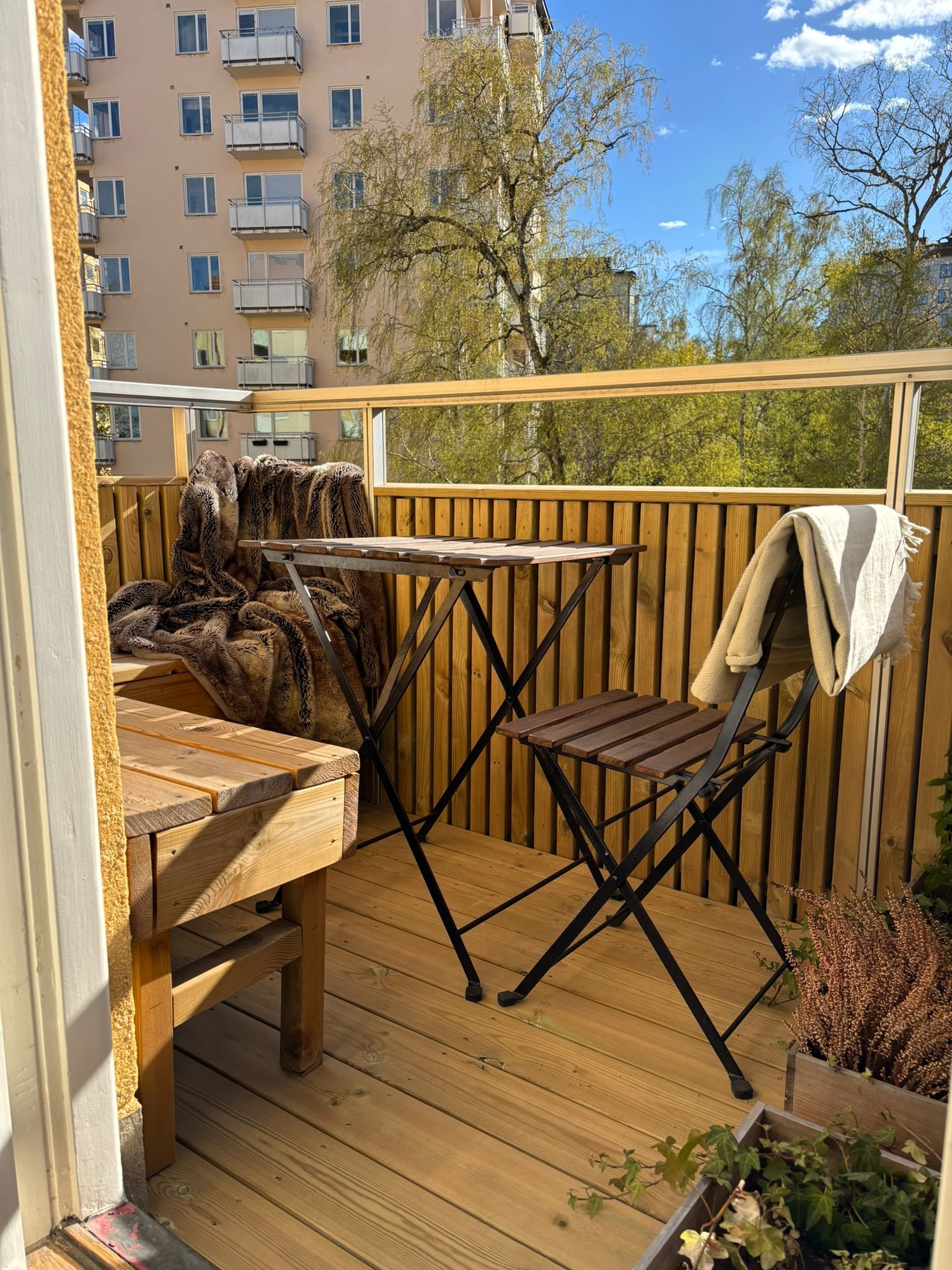 Balkong med trallgolv i Stockholm